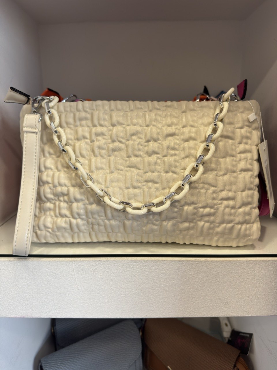 Pochette Emma